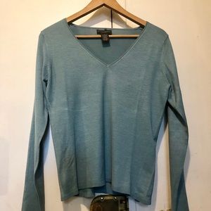 Banana Republic silk sea foam v neck sweater